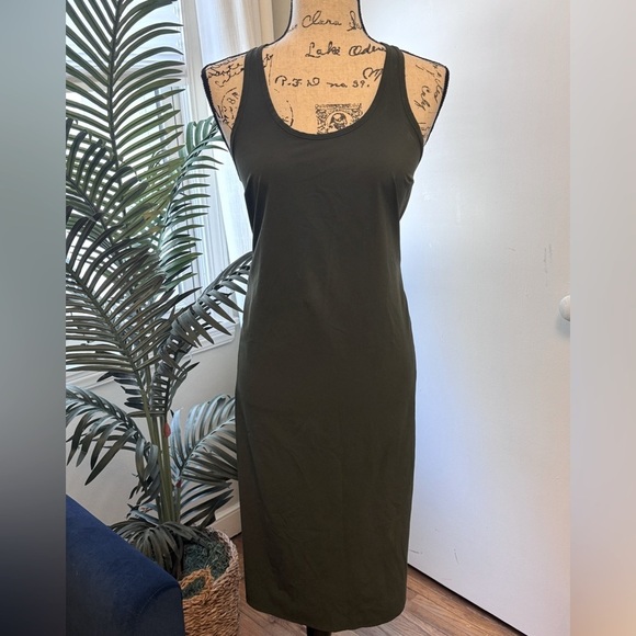 ATHLETA Dress with Pockets - Picture 1 of 10